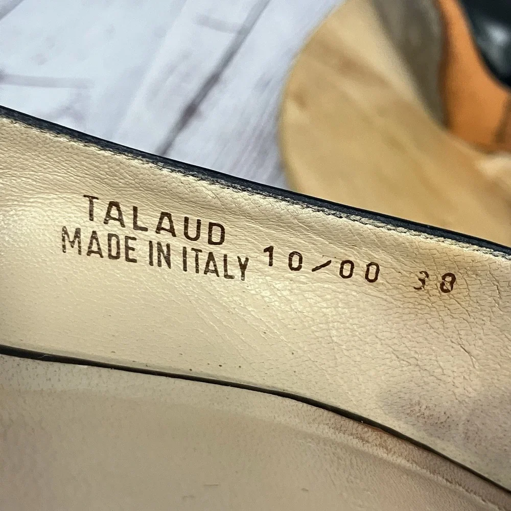 Bally Leather Block Heel Pumps Black Gold Trim Womens 7.5 US‎ 38 EU Italy